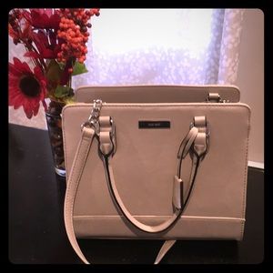 Nine West Purse (like new)